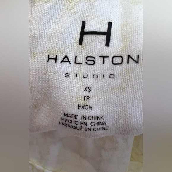 Halston Studio Tank Top Cross back Sleeveless yoga top tropical green sz XS NEW - Picture 7 of 9